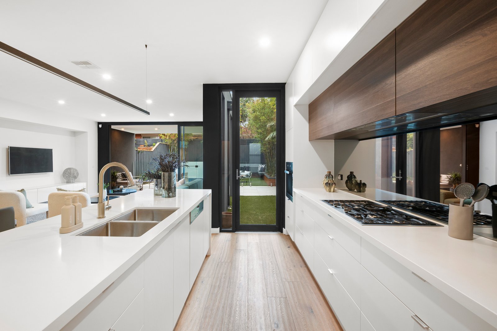 Gallery: 8b Warland Road