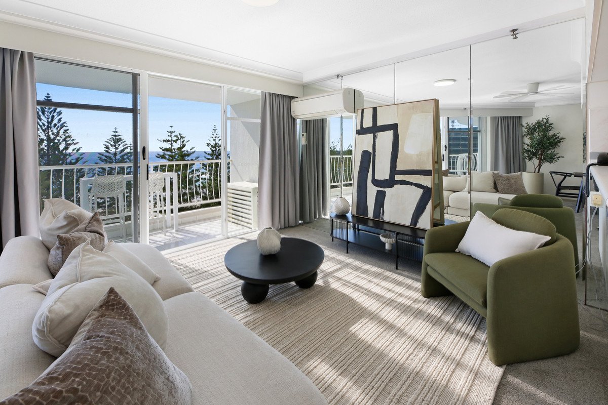 8B/238 The Esplanade Burleigh Heads 7
