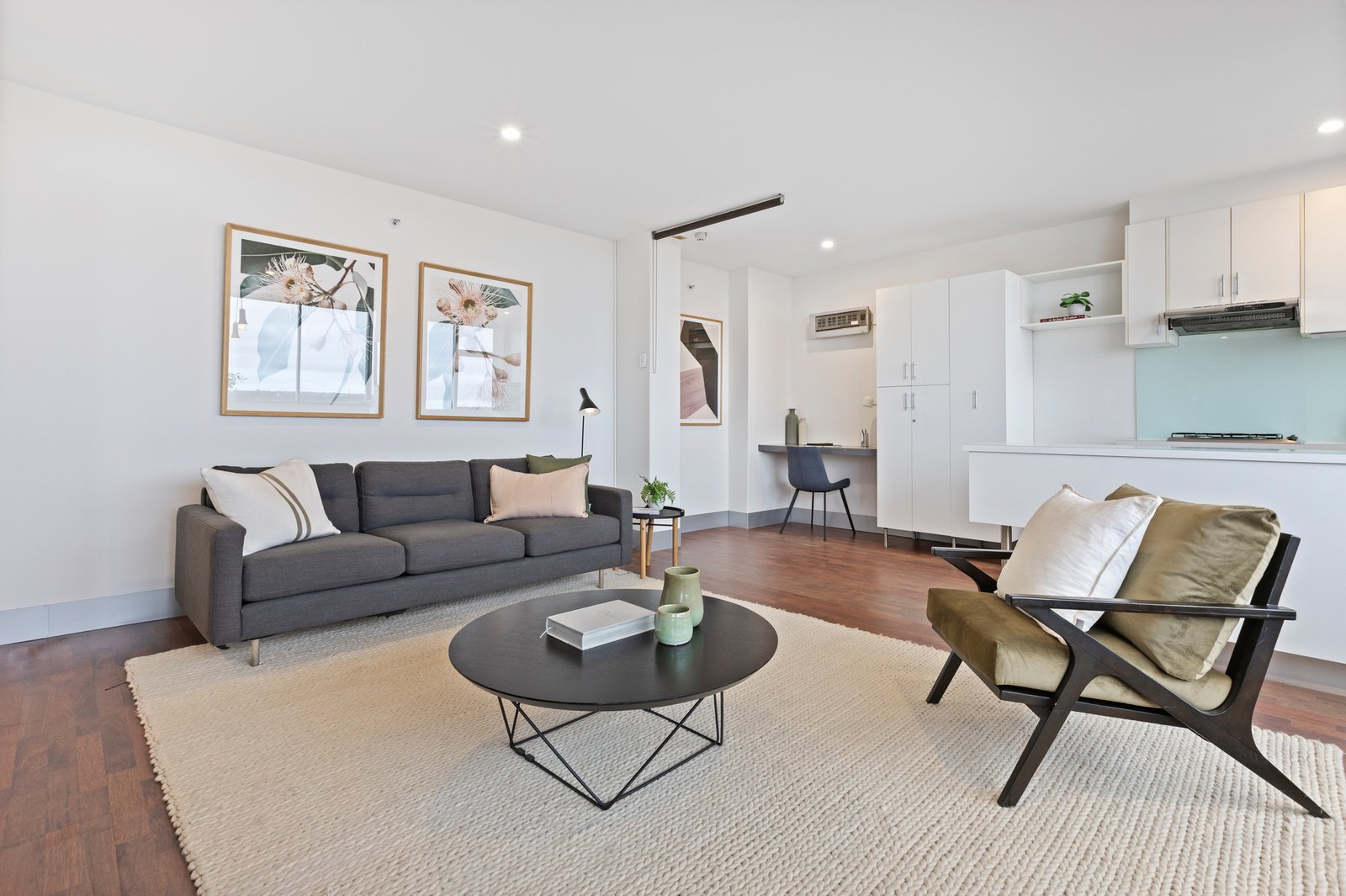 Gallery: 8E/12 Marine Parade
