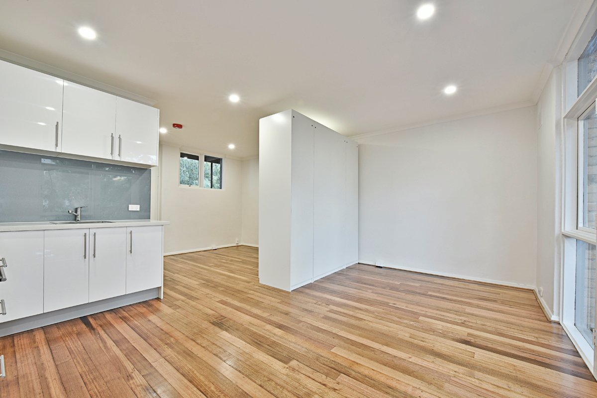 Gallery: 8/K11 Raleigh Street