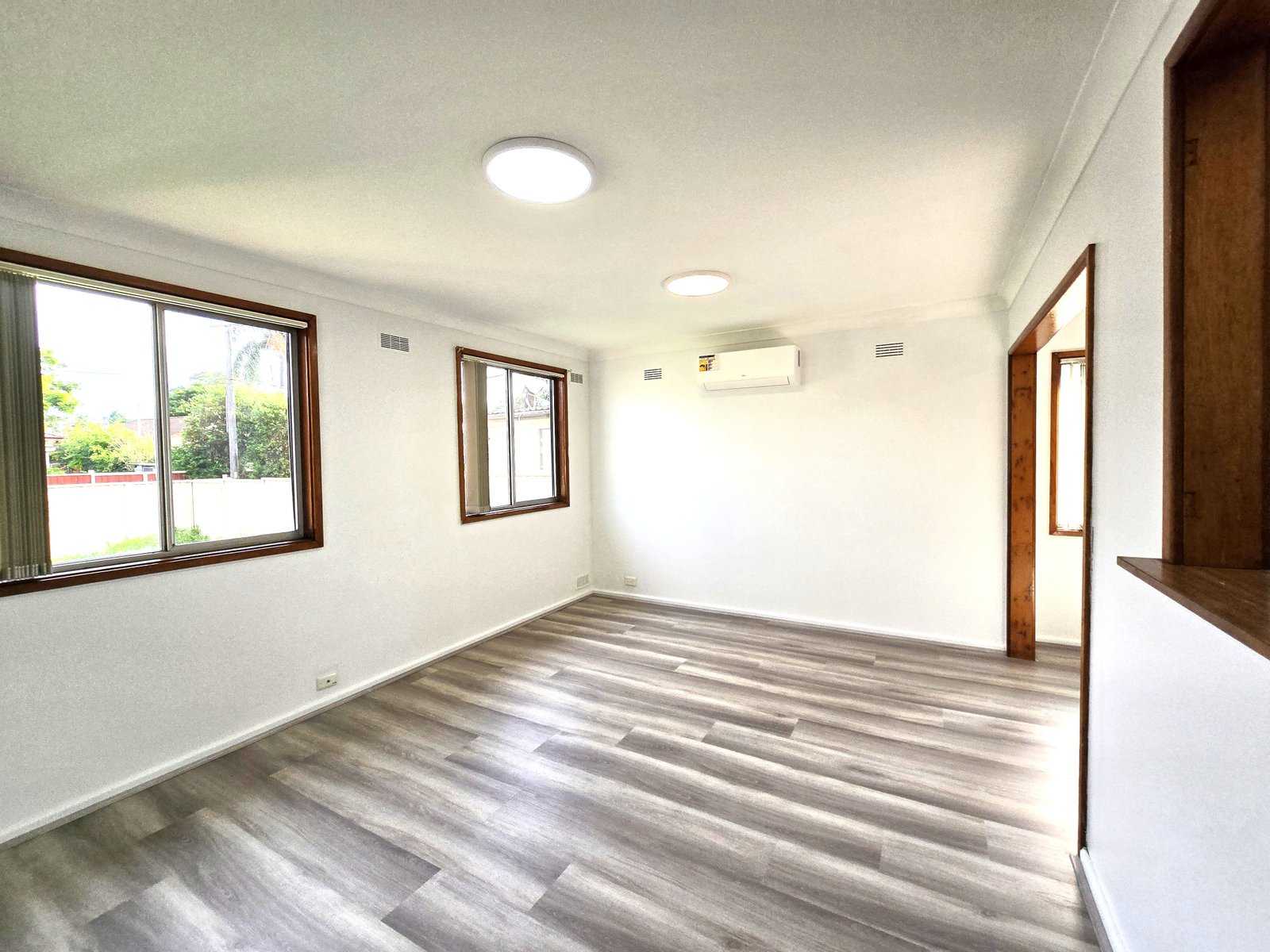 8/lamont place  CARTWRIGHT 2