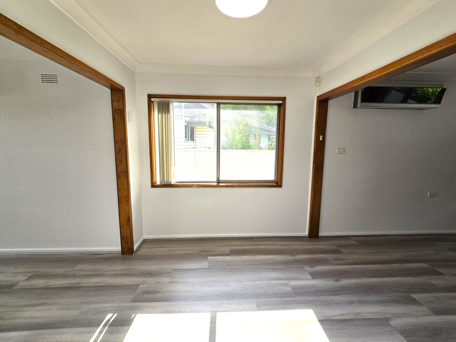 8/lamont place  CARTWRIGHT 4