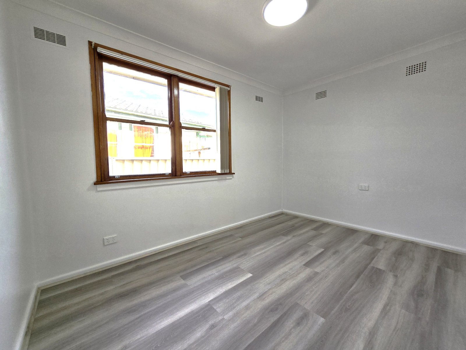 8/lamont place  CARTWRIGHT 10