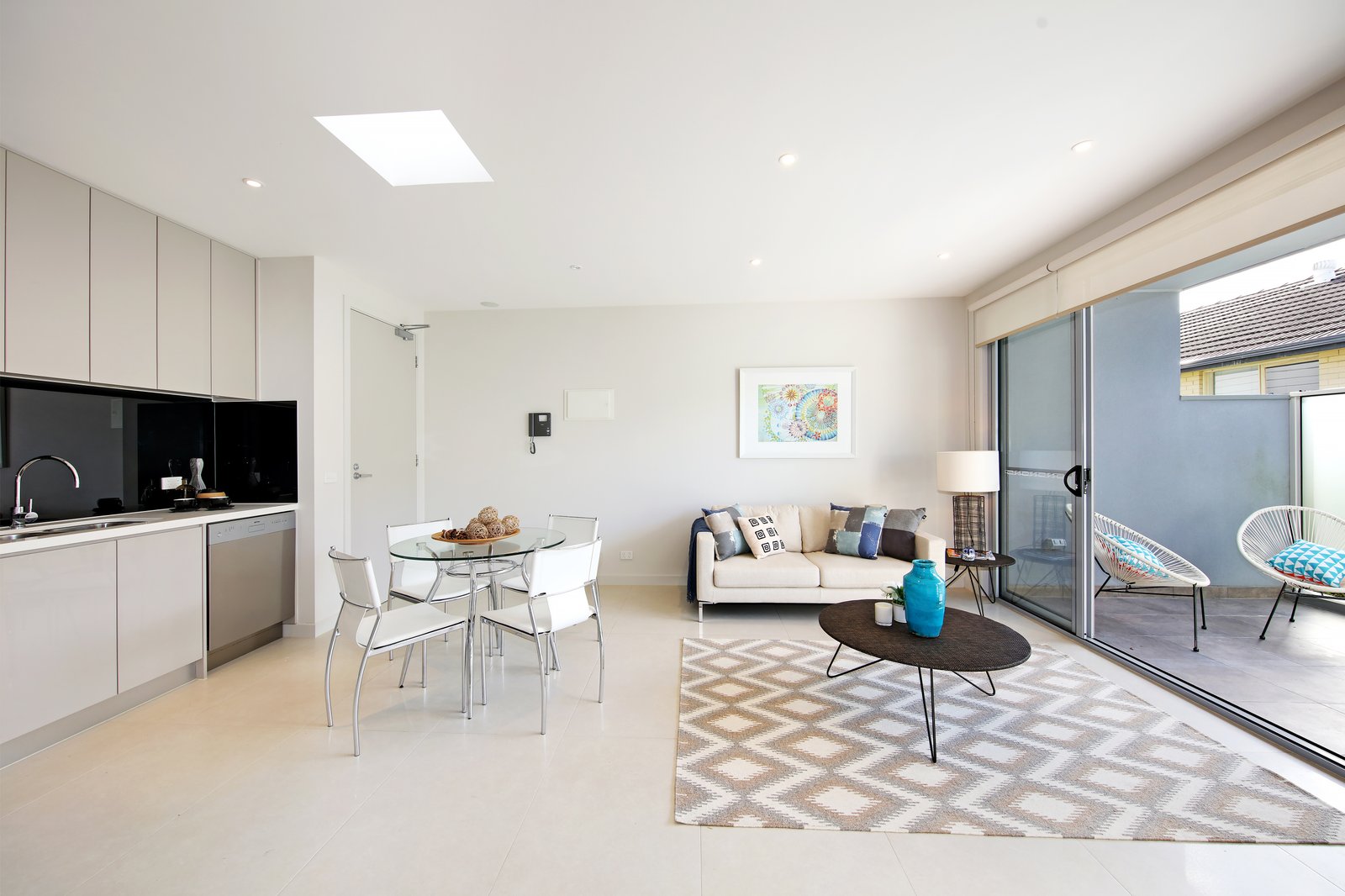 Gallery: 9 (103)/13 Maroona Road