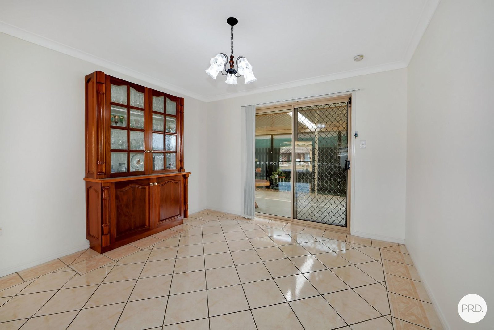 9-11 Caswell Court TORQUAY 10