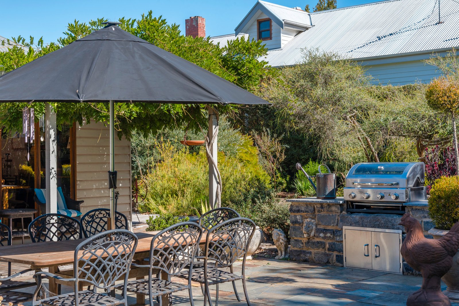 Real Estate and Property in 9 -11 Mair Street, Kyneton, VIC