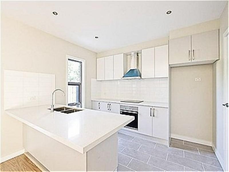 Gallery: 9 Acacia Court