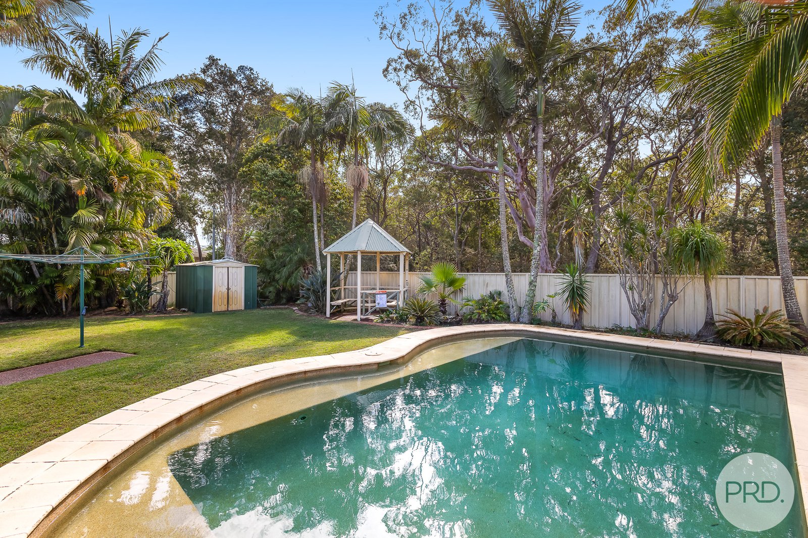 9 Admiral Close SALAMANDER BAY 18