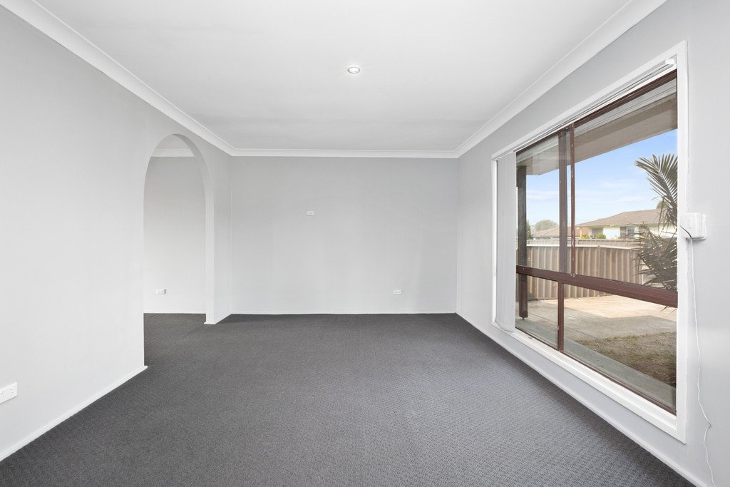 9 Aldwick Close TARRO 2