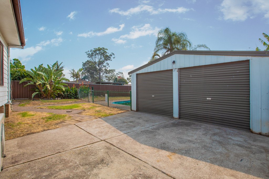 9 Aldwick Close TARRO 16