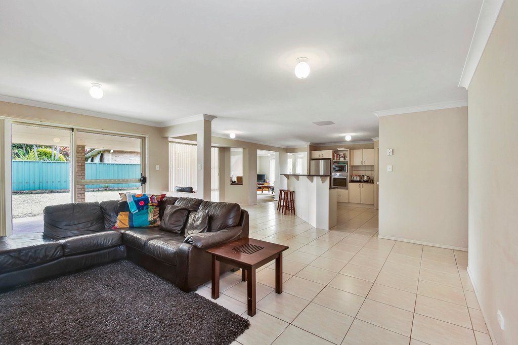 9 Alexander Close DUNBOGAN 4