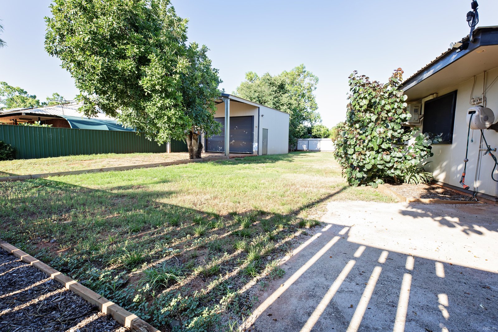 9 Alexander Street DERBY 2