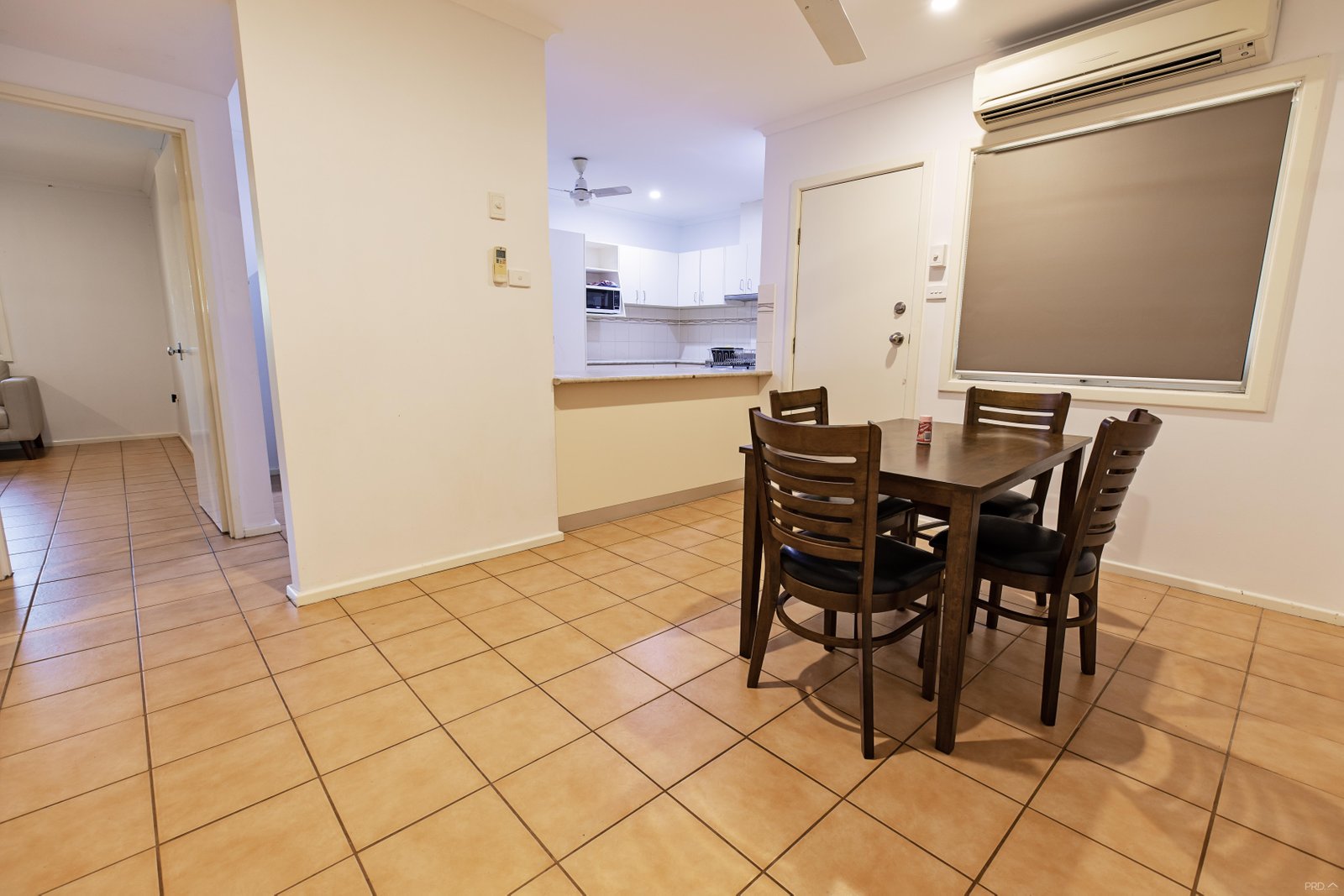 9 Alexander Street DERBY 8