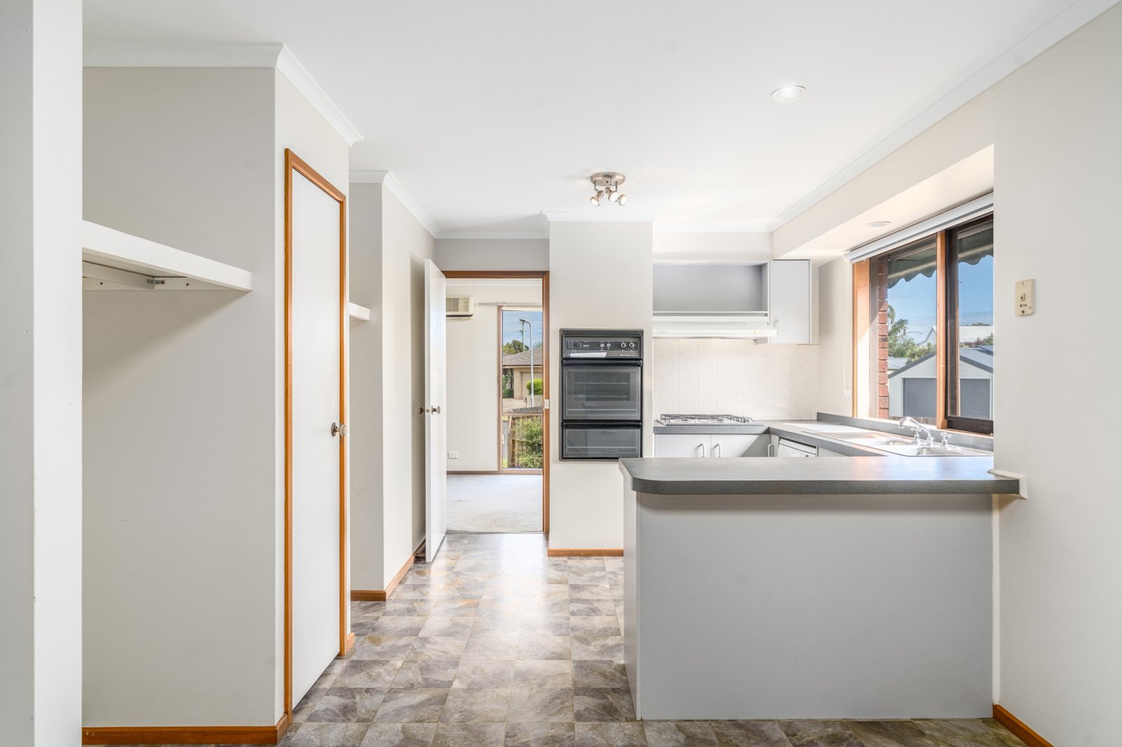 Gallery: 9 Allara Court