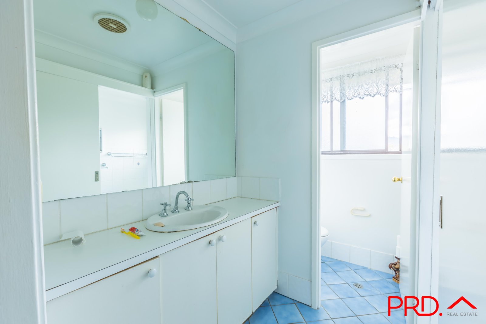 9 Andrew Avenue TAMWORTH 7