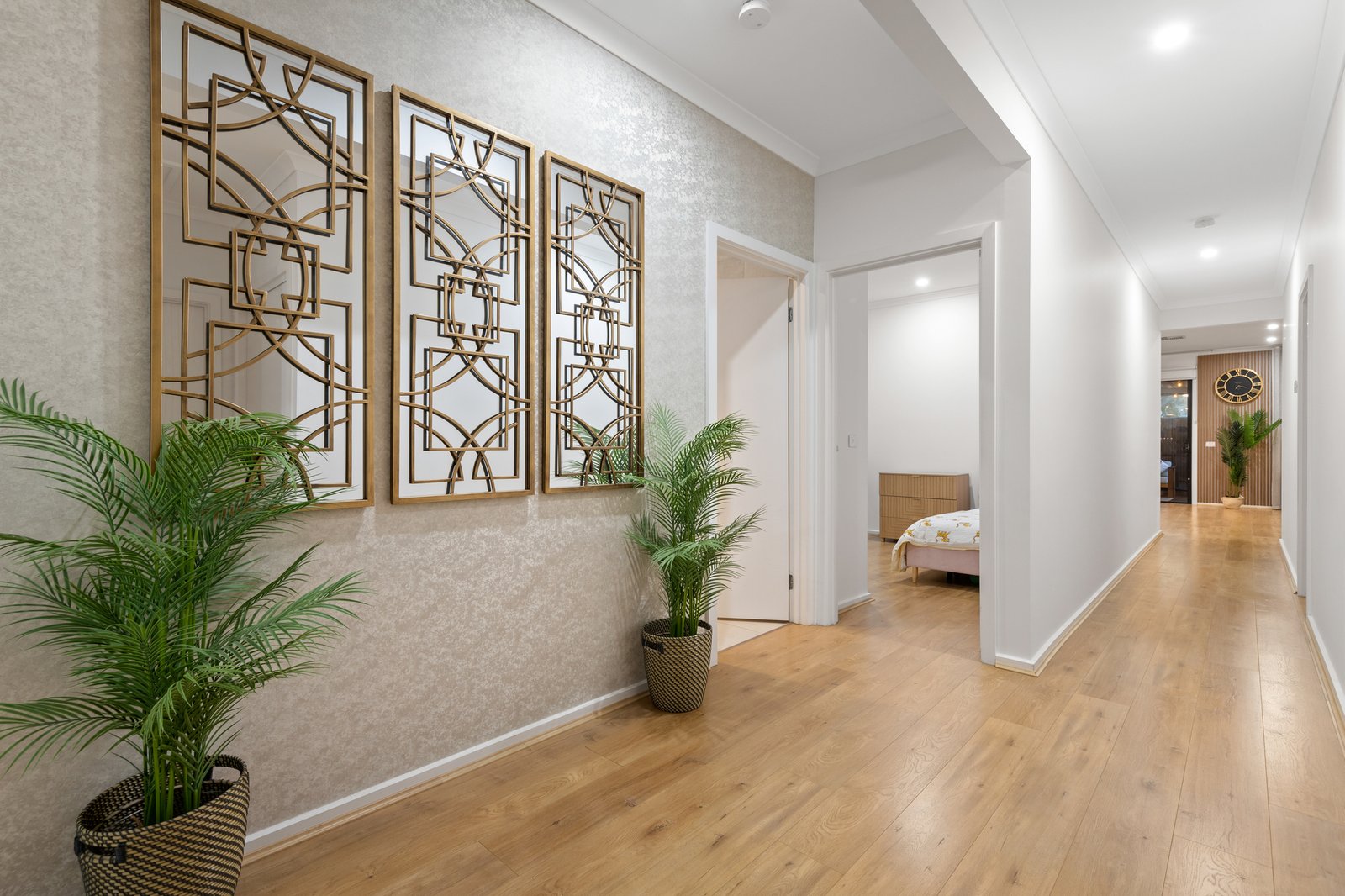 Gallery: 9 Annabelle Boulevard