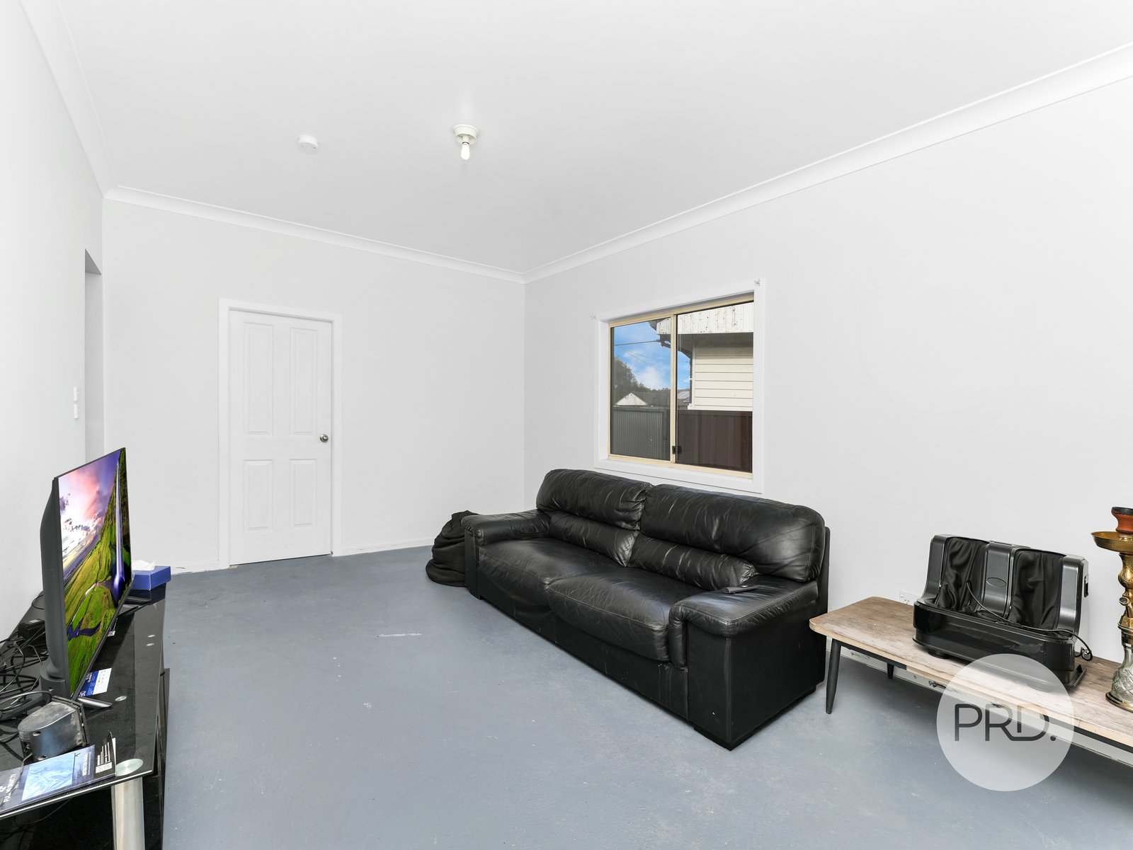 9 Annette Avenue INGLEBURN 9
