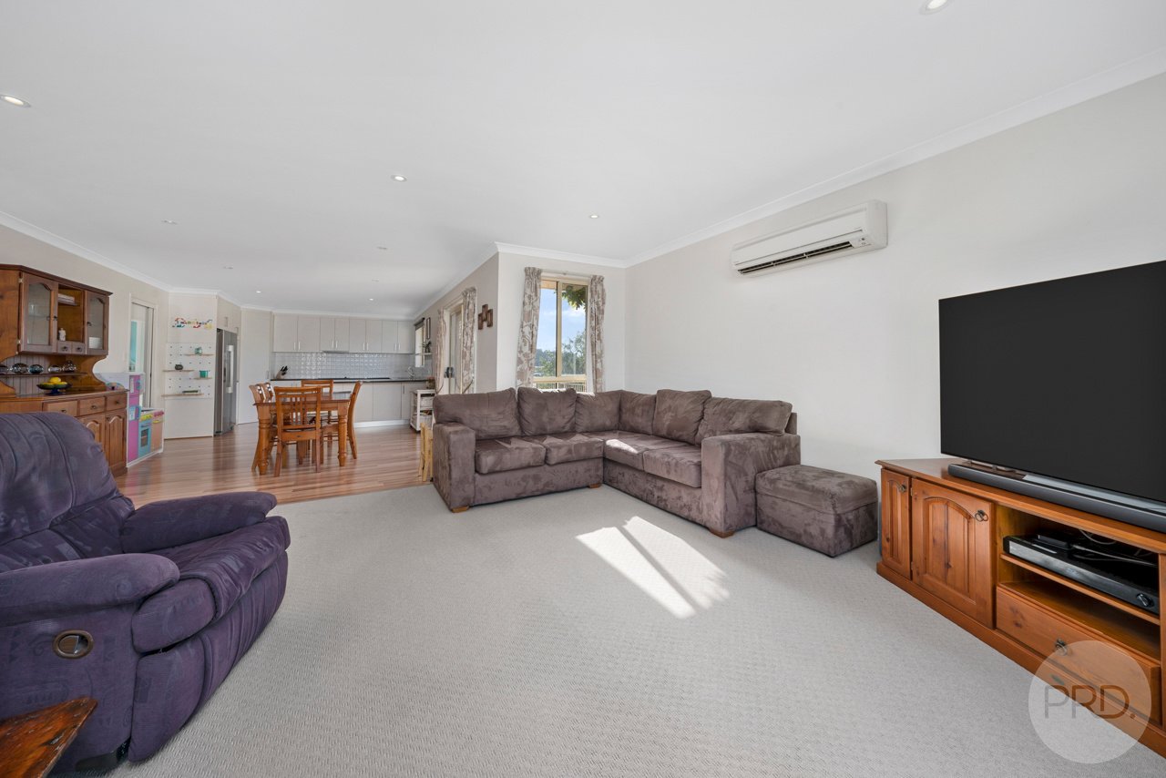 9 Aquila Street GLENORCHY 4