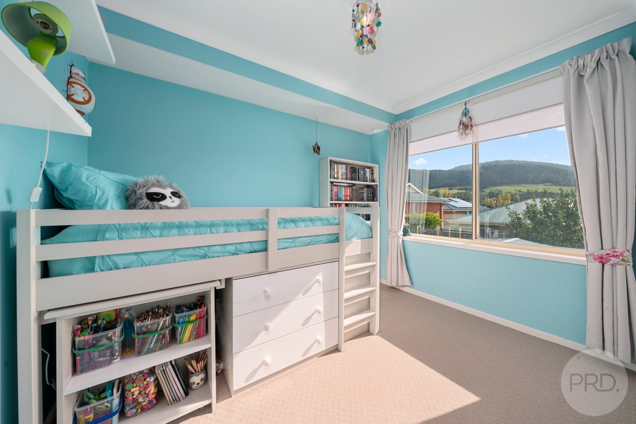 9 Aquila Street GLENORCHY 9