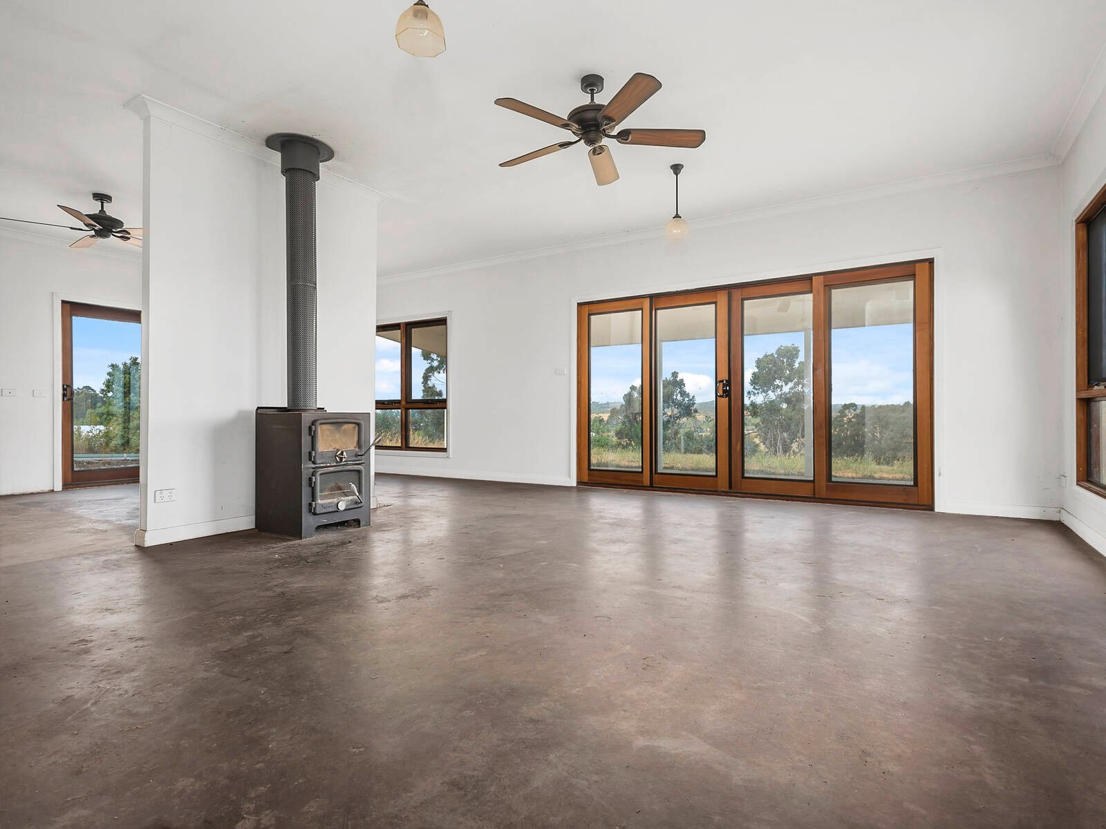 Real Estate and Property in 9 Arthur Street, Taradale, VIC