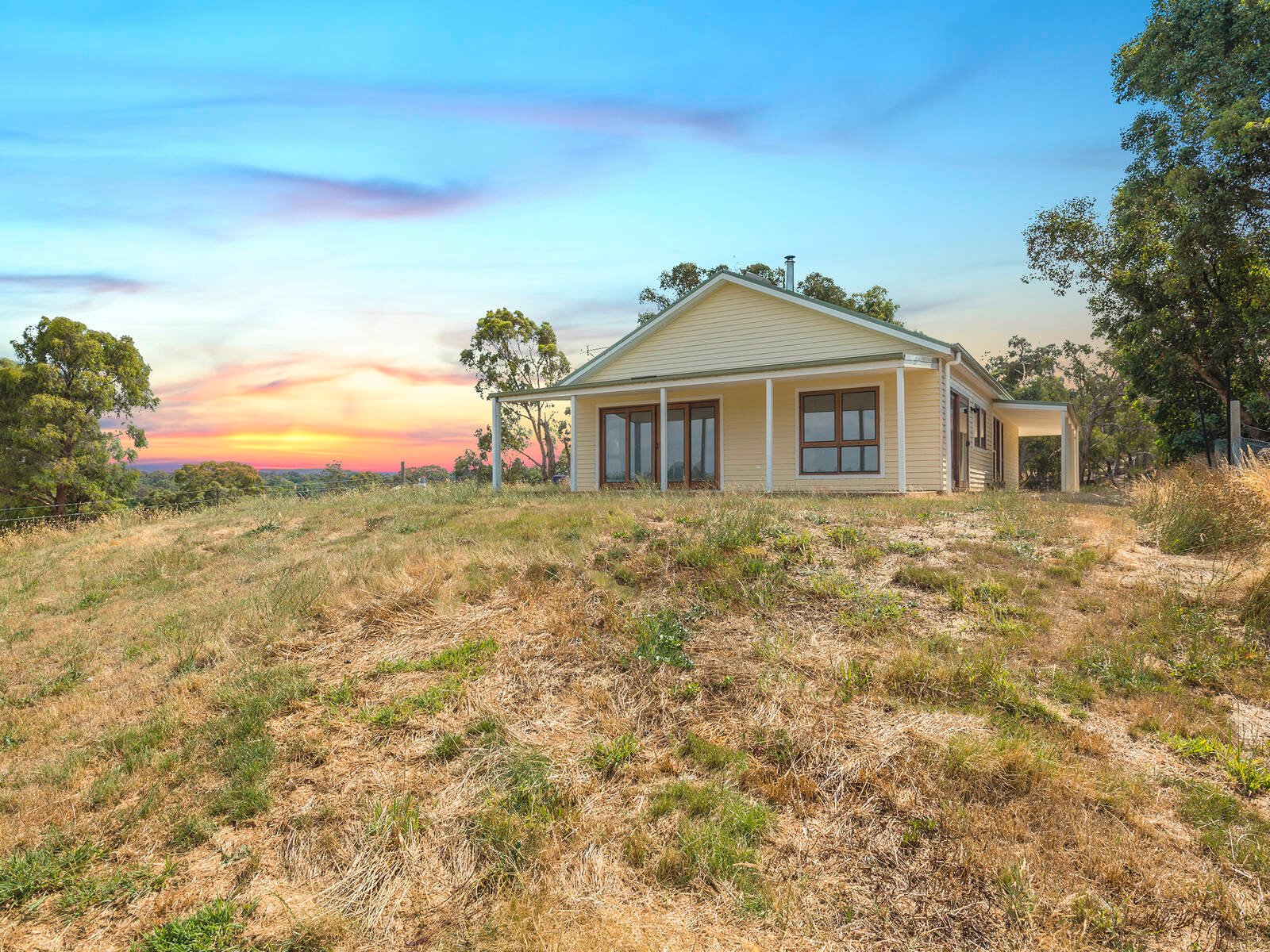 Real Estate and Property in 9 Arthur Street, Taradale, VIC