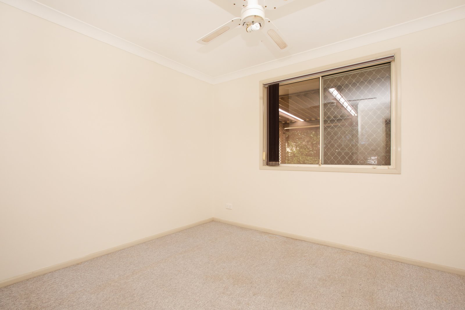 9 Ashland Close RUTHERFORD 9