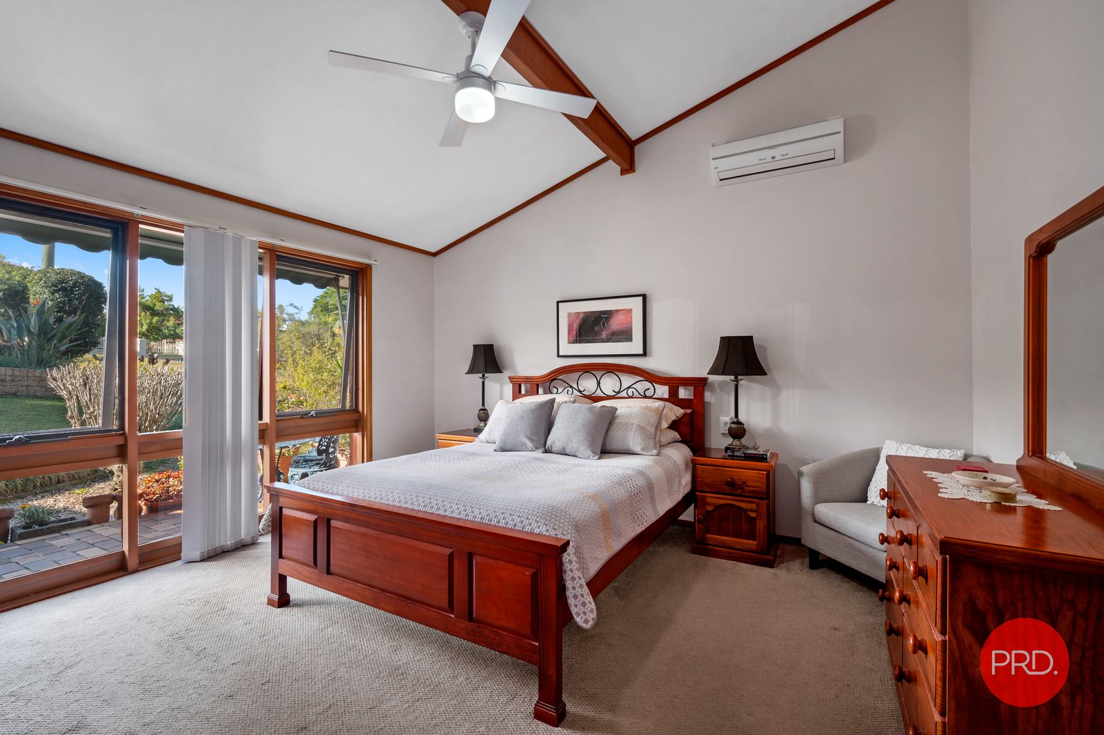 9 Aston Close COFFS HARBOUR 13