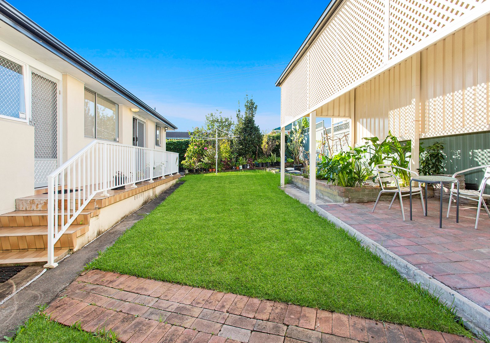 9 Avery Avenue MOUNT WARRIGAL 10