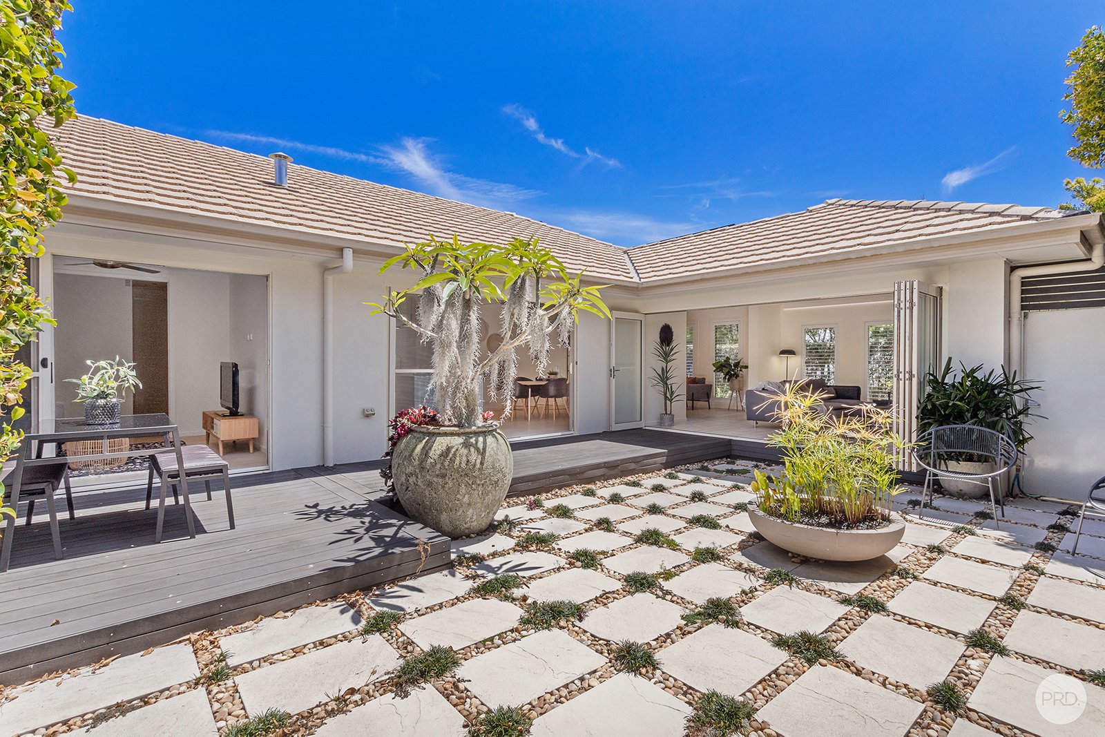 9 Azure Avenue NELSON BAY 15