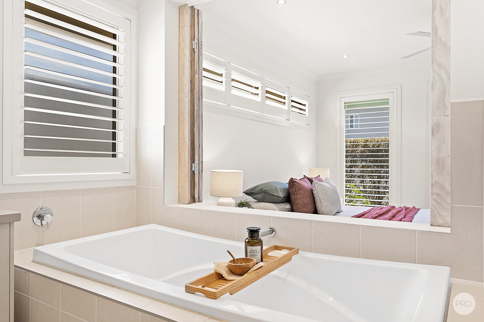 9 Azure Avenue NELSON BAY 19