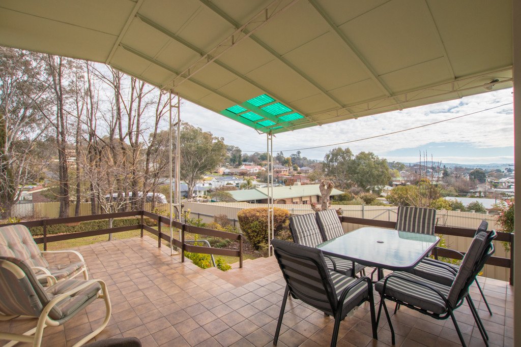 9 Baileys Lane TUMUT 3