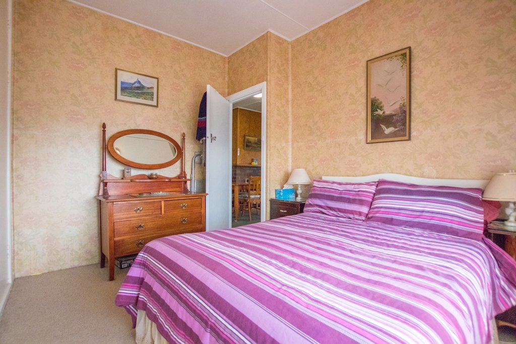 9 Baileys Lane TUMUT 8