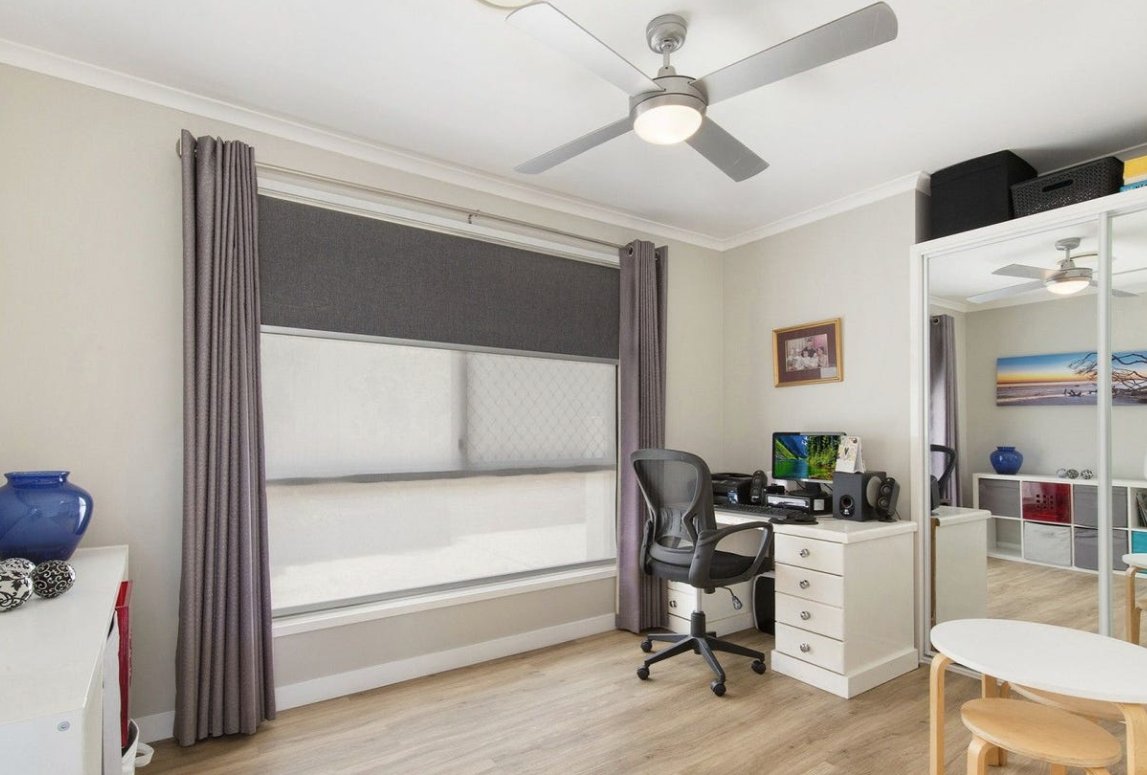 9 Bairnsdale Court HELENSVALE 10