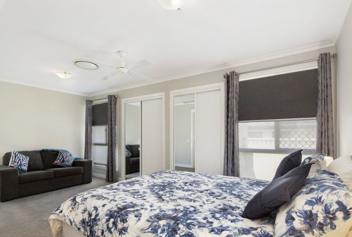 9 Bairnsdale Court HELENSVALE 11