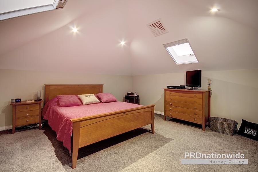 9 Balmoral Rd  MORTDALE 8