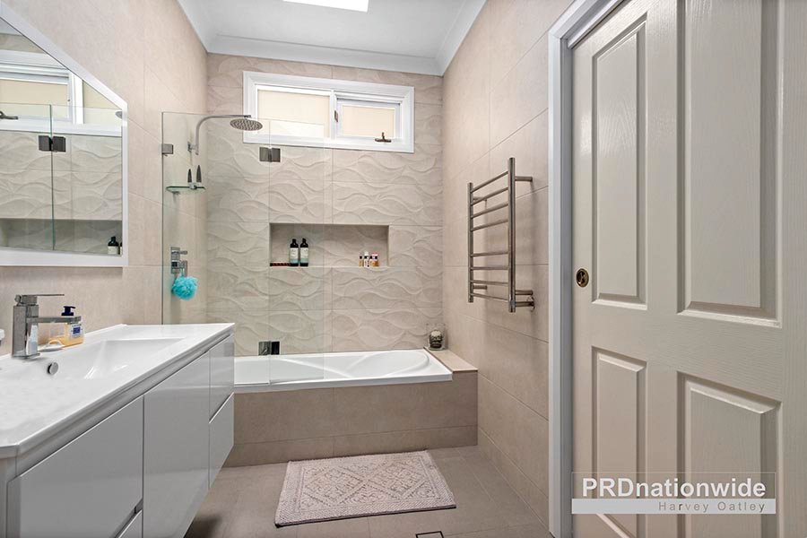 9 Balmoral Rd  MORTDALE 6