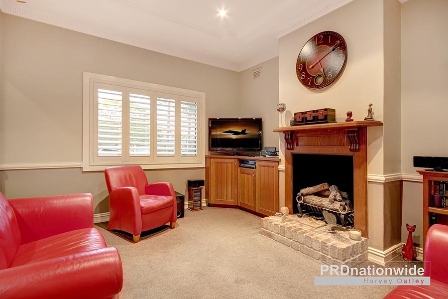 9 Balmoral Rd  MORTDALE 11