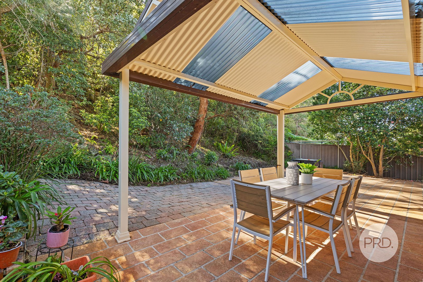 9 Bampton Avenue ILLAWONG 5