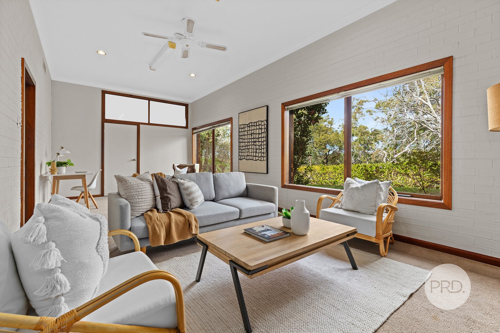 9 Bampton Avenue ILLAWONG 13
