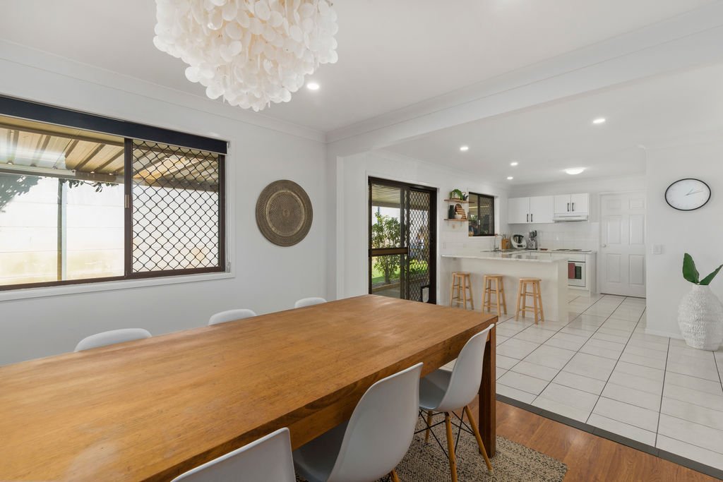 9 Barberry Court PALM BEACH 4