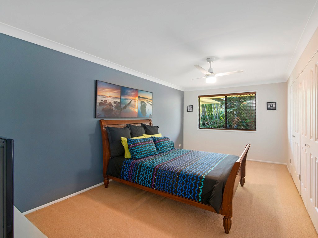 9 Barberry Court PALM BEACH 11
