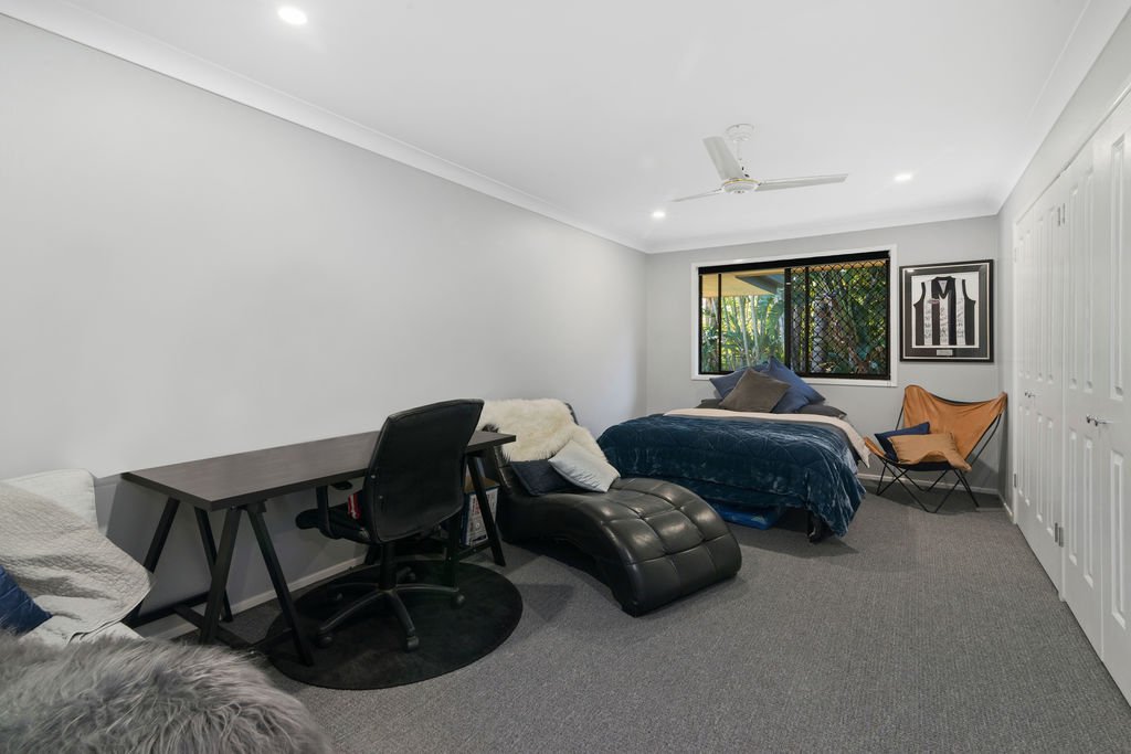 9 Barberry Court PALM BEACH 6