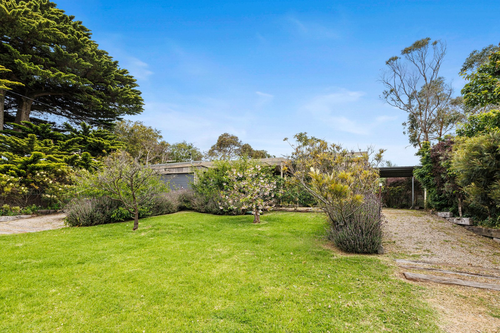 9 Barker Street, Flinders, 3929