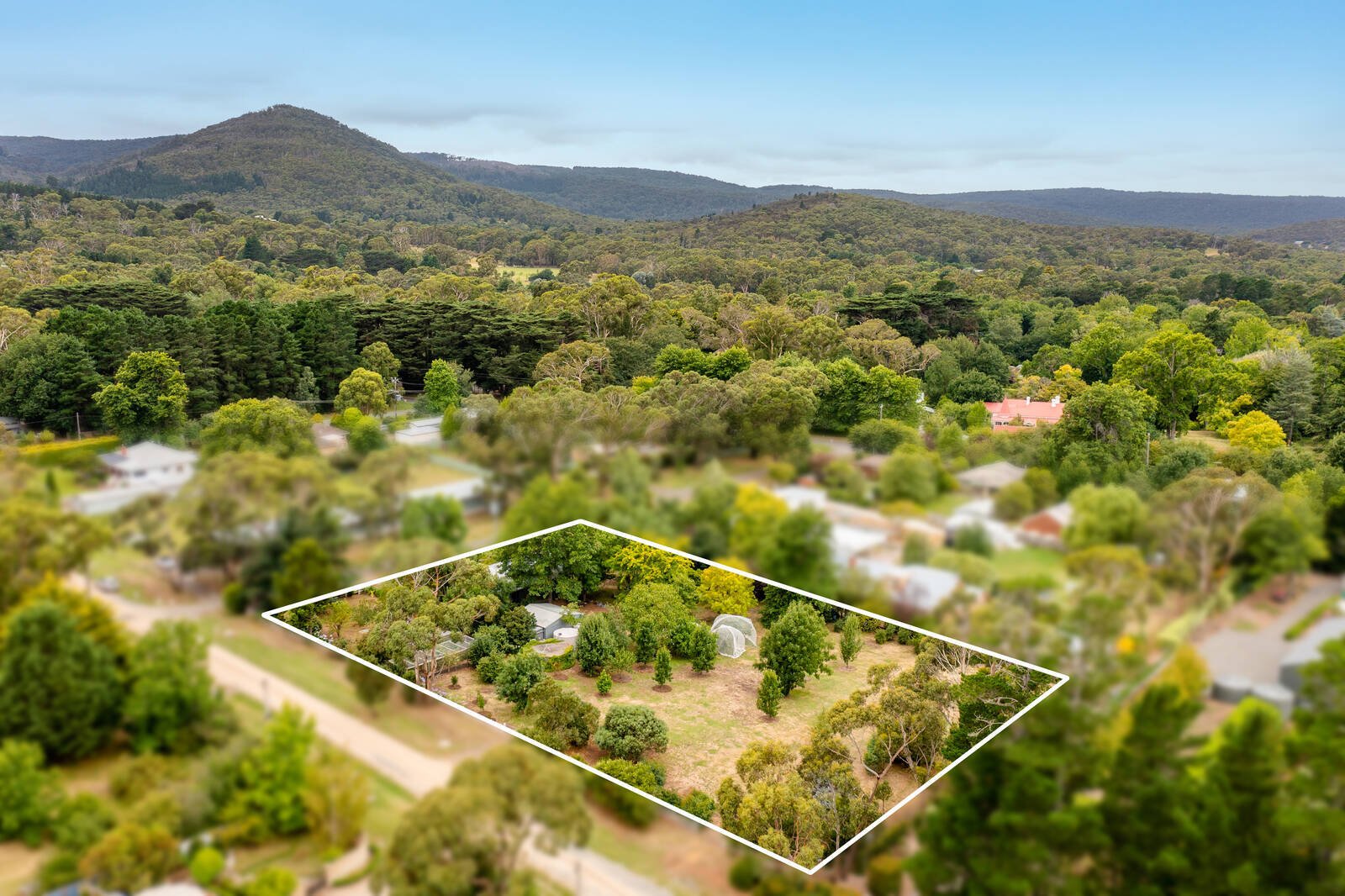 Real Estate and Property in 9 Barkly Avenue, Mount Macedon, VIC