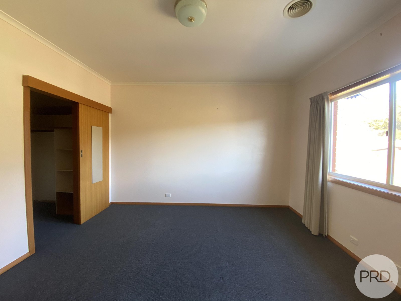 9 Beaumont Road LENAH VALLEY 16