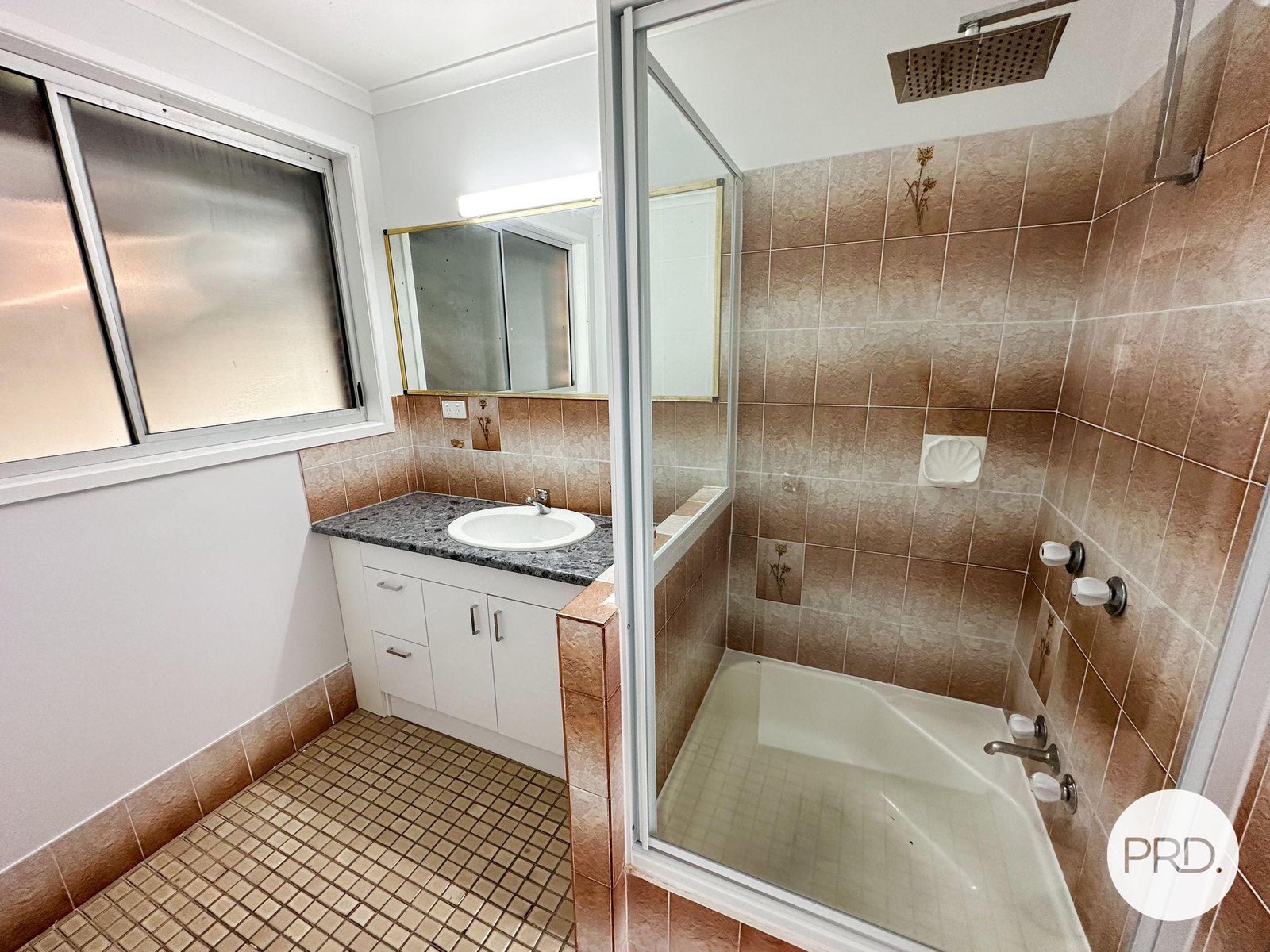 9 Bellemere Court BOYNE ISLAND 9