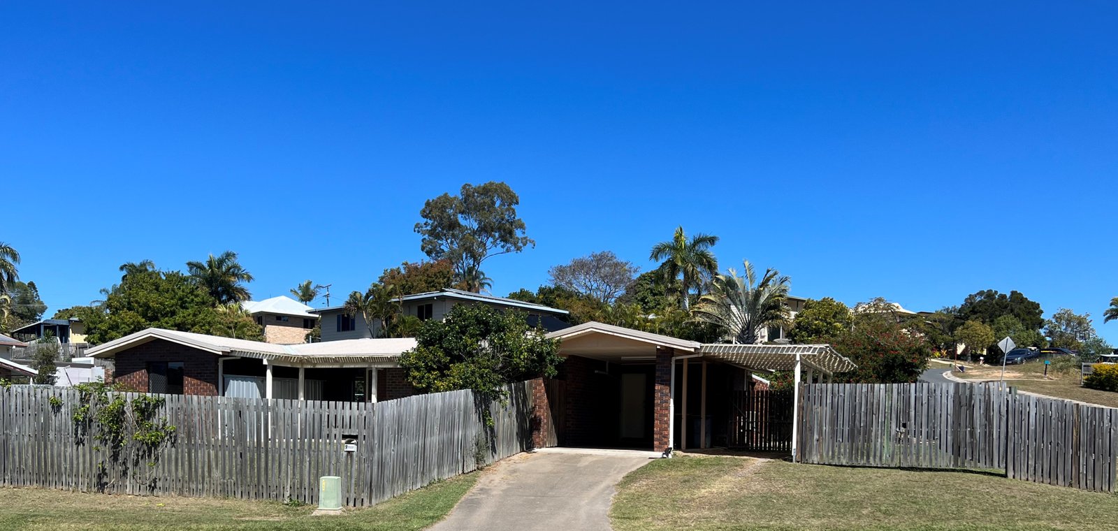 9 BELTANA Drive BOYNE ISLAND 1