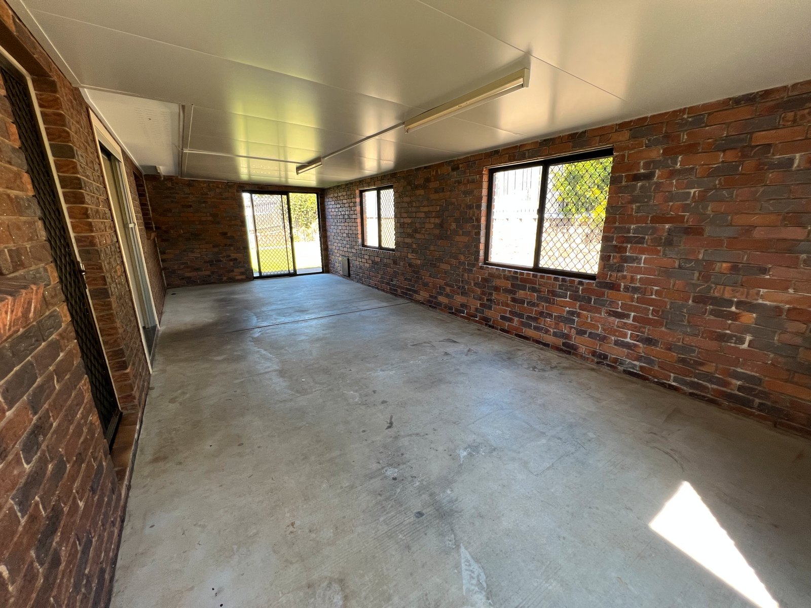 9 BELTANA Drive BOYNE ISLAND 14