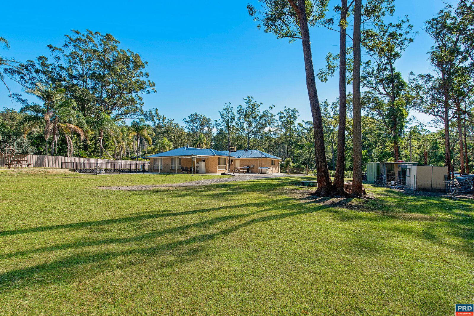 9 Benaroon Drive KENDALL 15