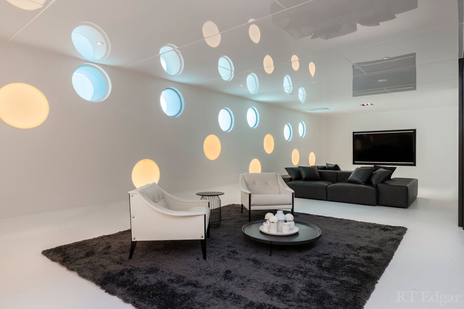 Real Estate and Property in 9 Bendigo Avenue, Elwood, VIC